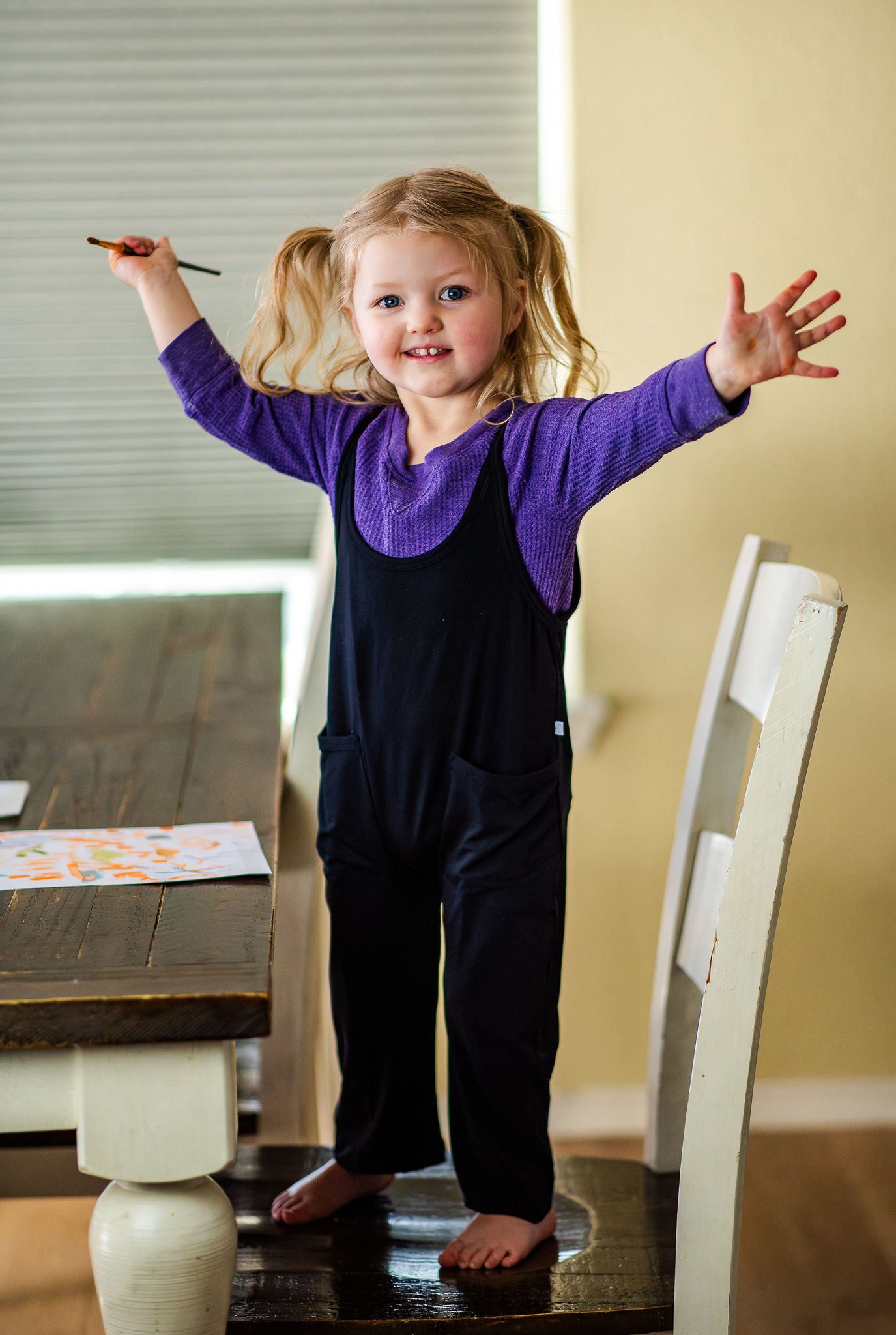 Model is 35.5" tall and wearing size 3T