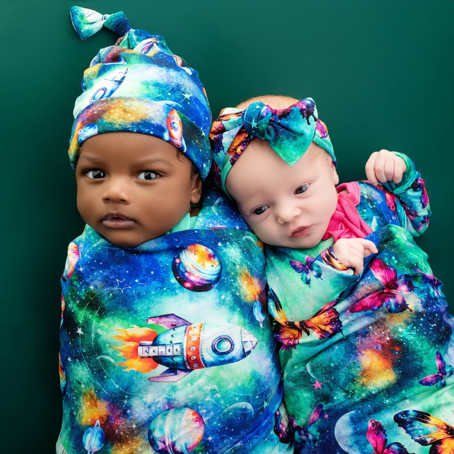 Swaddle with Knotted Hat- Cosmic Flight