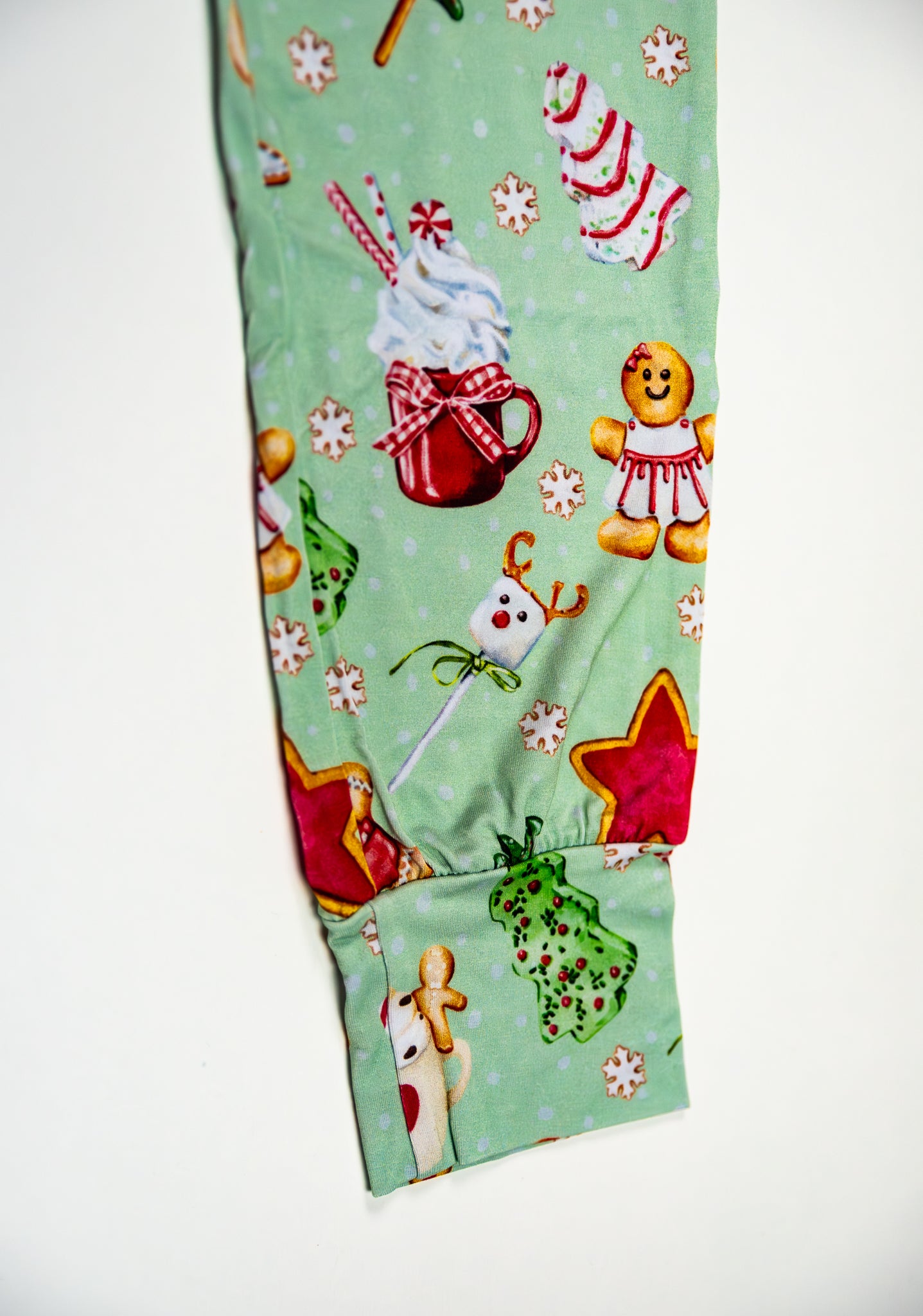 Glimmers PJ Pants - Baking Spirits Bright