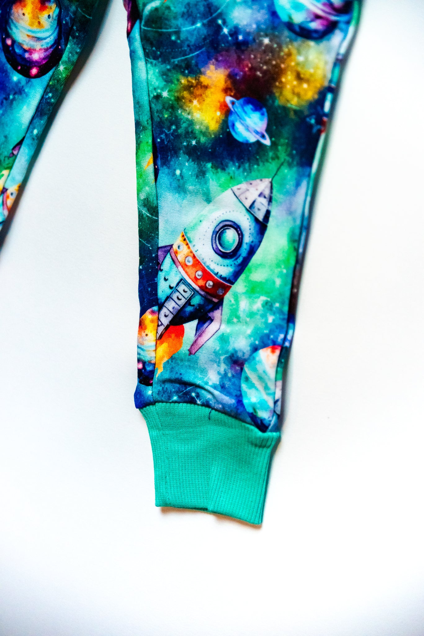 Jogger & Shirt Set - Cosmic Flight