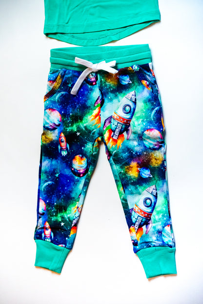 Jogger & Shirt Set - Cosmic Flight